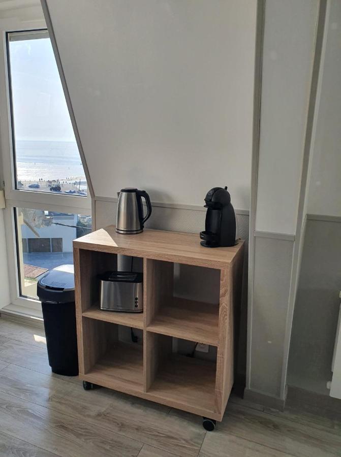 Appartement Face A La Mer Woignarue Exterior foto