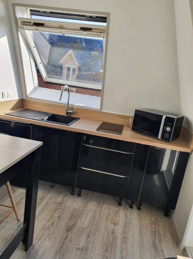 Appartement Face A La Mer Woignarue Exterior foto